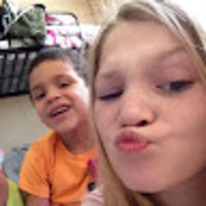 Meet your Posher, Adrienne